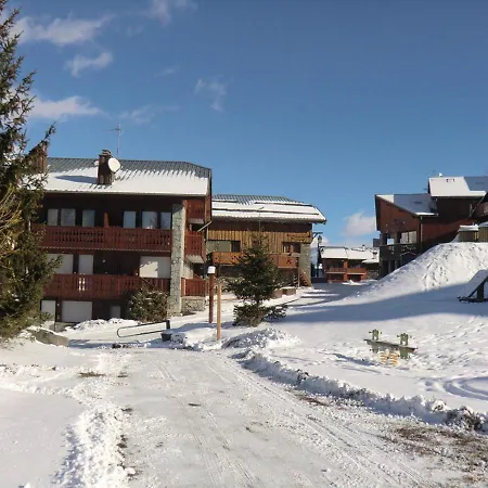 Apartment Fonctionnel Pres Des Pistes Et Commerces, 2 Pieces, 5 Pers, Balcon - Fr-1-181-2723